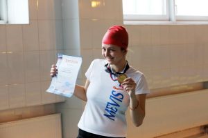 СОРЕВНОВАНИЯ КЛУБА В БАССЕЙНЕ НА ВОДНОМ СТАДИОНЕ - Европейский клуб по обучению плаванию «Мэвис»