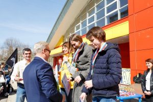 СОРЕВНОВАНИЯ КЛУБА В БАССЕЙНЕ НА ВОДНОМ СТАДИОНЕ - Европейский клуб по обучению плаванию «Мэвис»